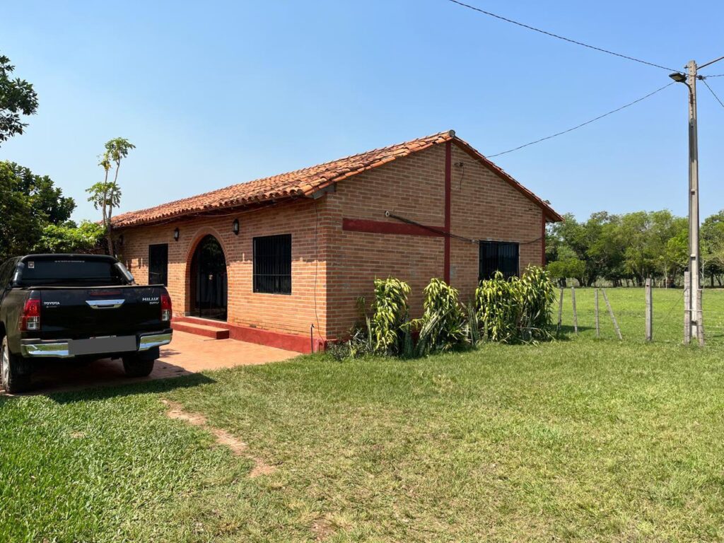 124 ha Estancia estructurada en Tobatí