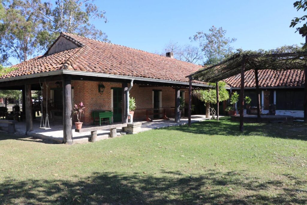 11574 ha Estancia en Montelindo