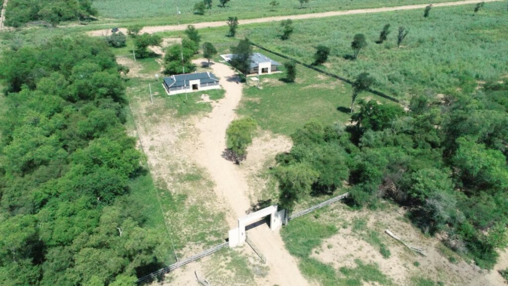 3100 ha Hermosa Estancia en Ávalos Sánchez