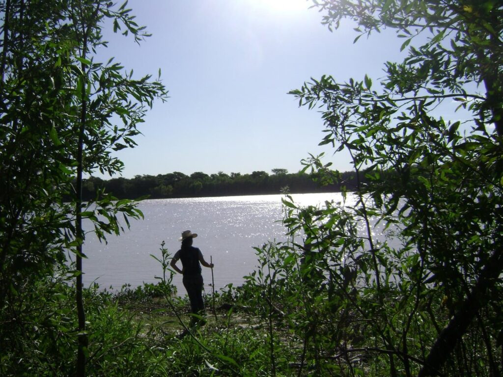424 ha Puerto de aguas profundas