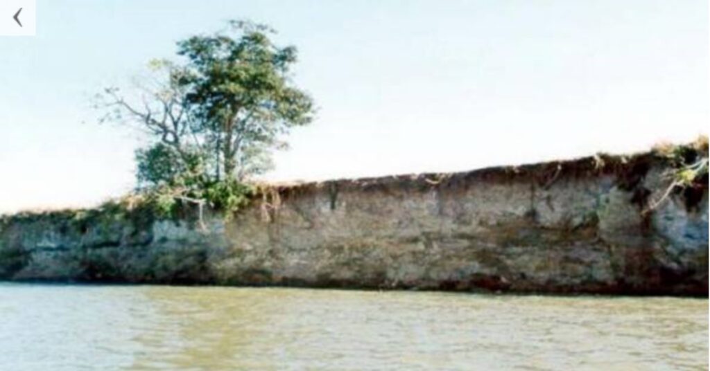424 ha Curupayty -Puerto de aguas profundas